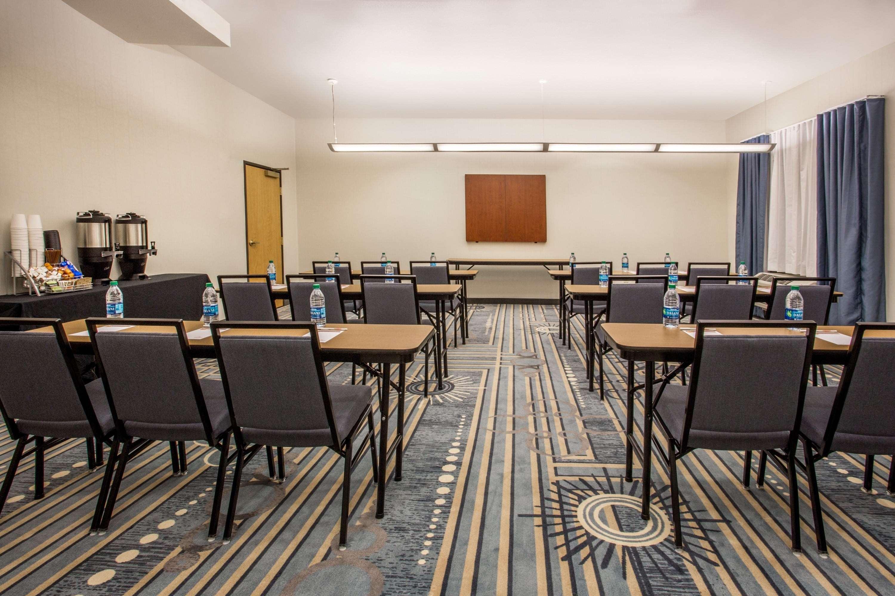 Hawthorn Suites By Wyndham Livermore Extérieur photo